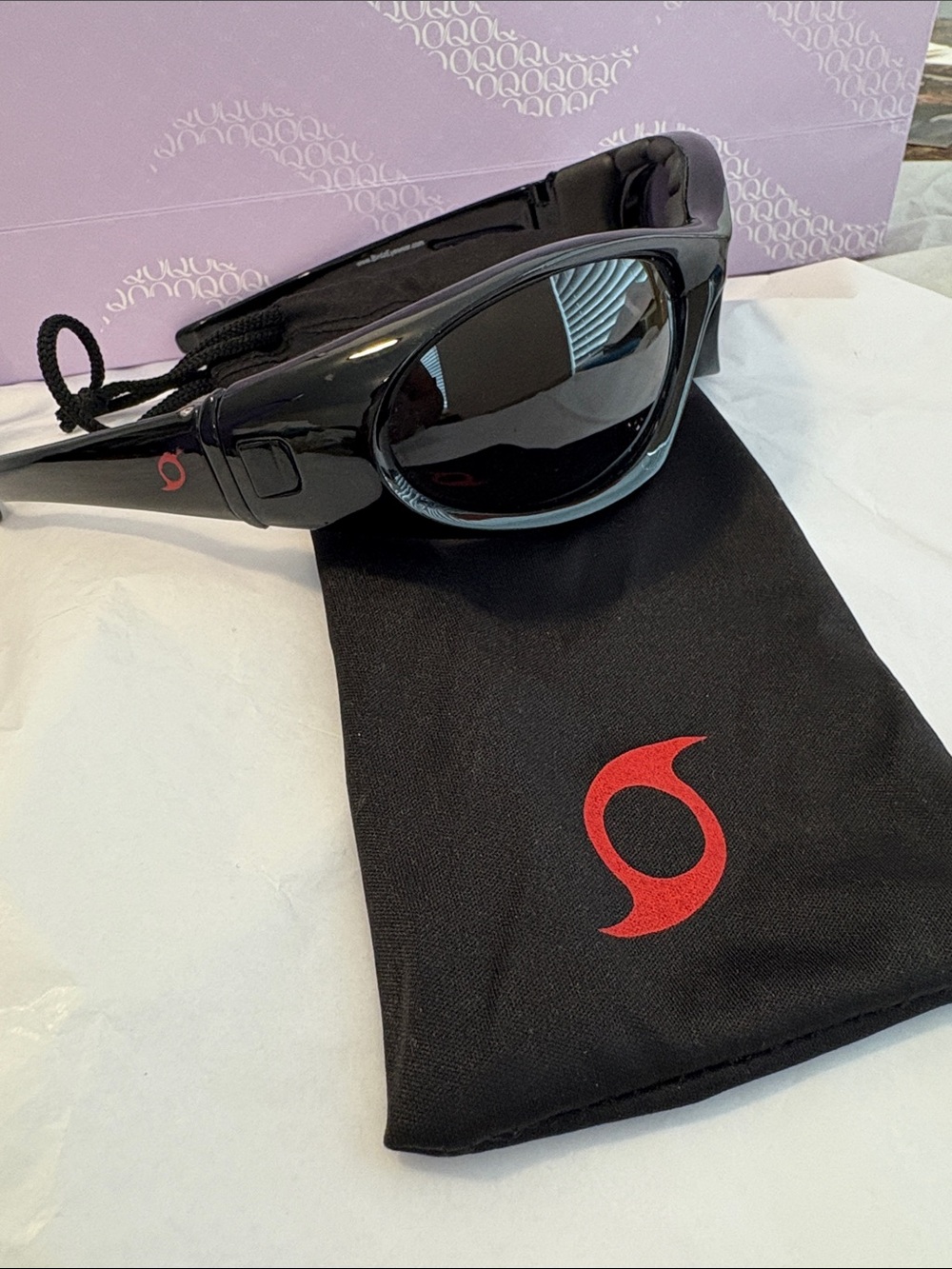 Birdz eyewear with Polish Bag 5BKPO